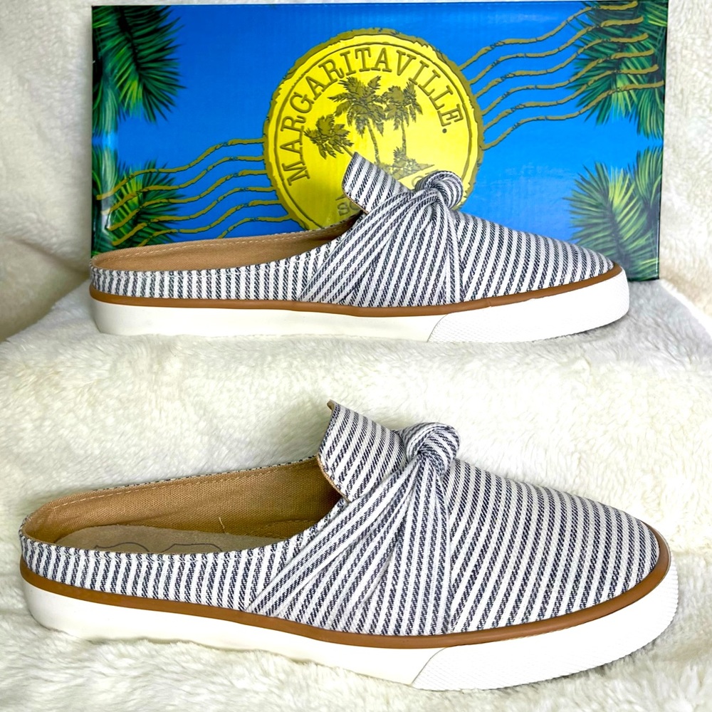 Margaritaville Ladies' Canvas Mule, Slip-on, New-Tags and box: Sizes 7 & 10
